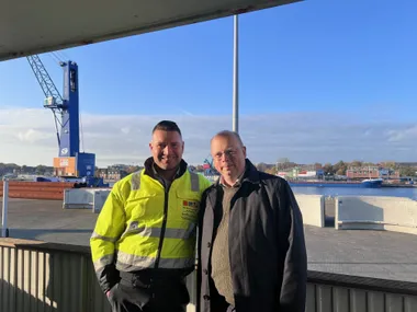 Foto von Kai Lass, Geschäftsführer der Rendsburg Port Authority GmbH und Stefan Seidler, SSW